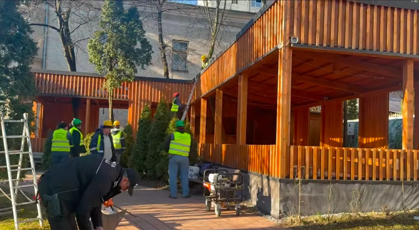 Răzbunare sau coincidență? Terasa Taco Loco, demolată la scurt timp după suspendarea primarului Sucevei din PSD