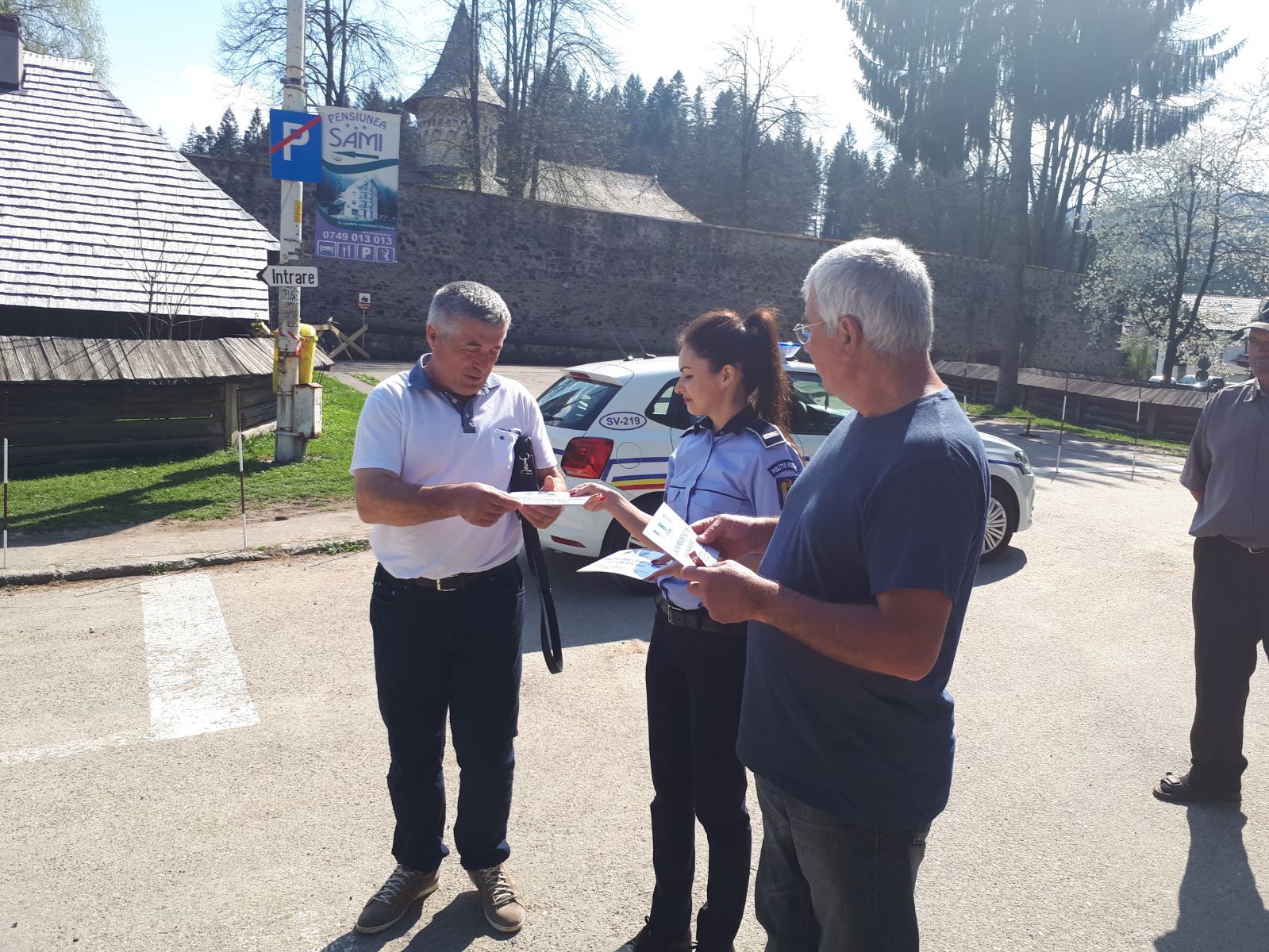 furturi-din-buzunare-01