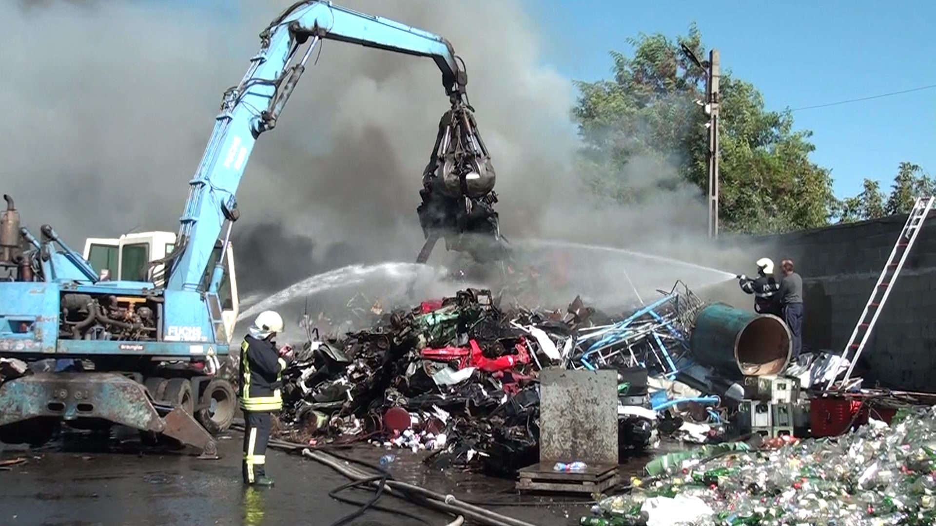 incendiu depozit fier vechi Burdujeni