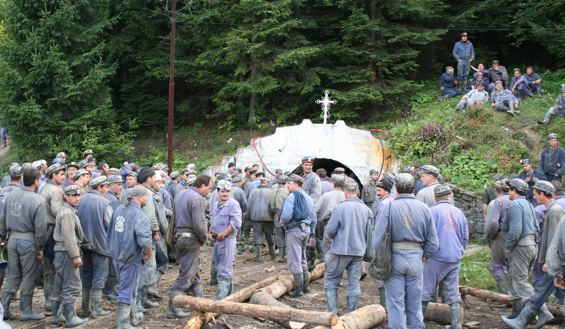 greva-mineri-crucea