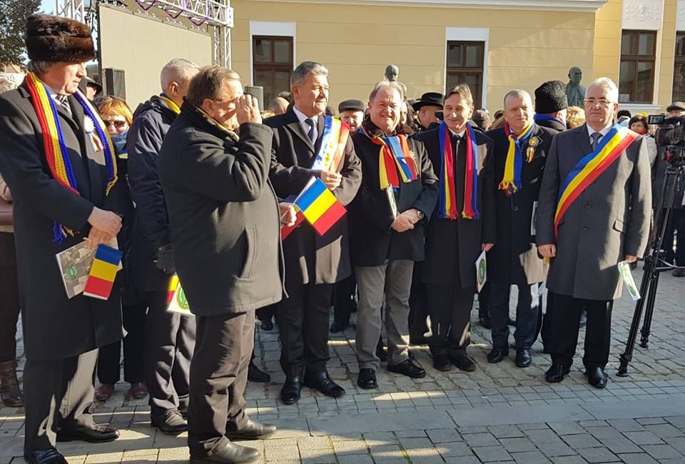 statuie Iancu Flondor Alba Iulia