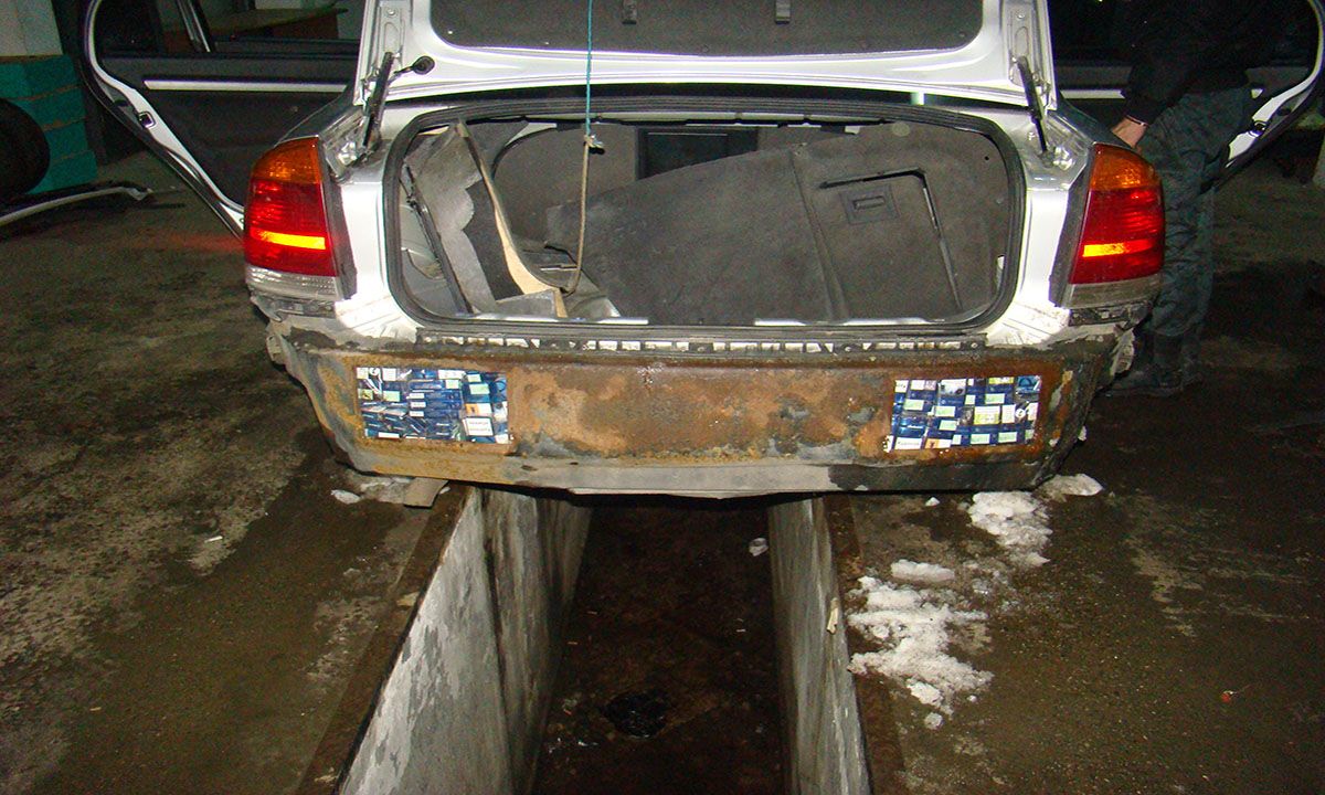 țigări contrabandă autoturism