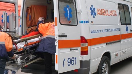 victima a fost transportată la spital