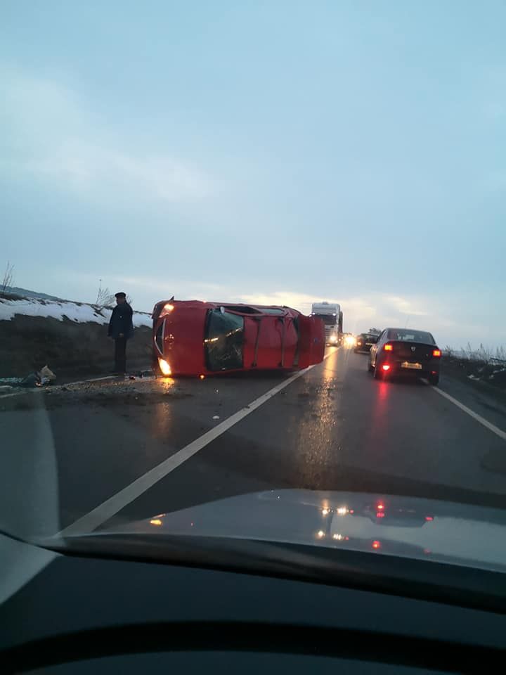 accident la intrare in Pătrăuți