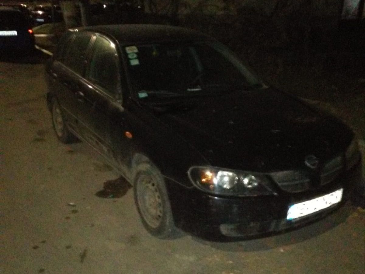 mașină vandalizată municipiul Suceava