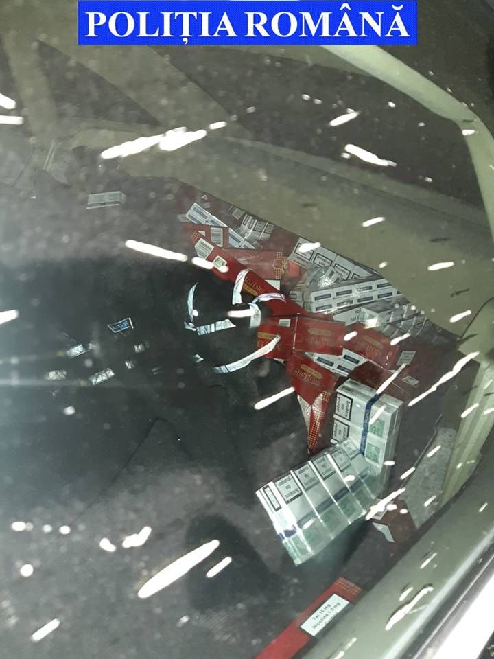 autoturism plin țigări contrabandă Sucevița