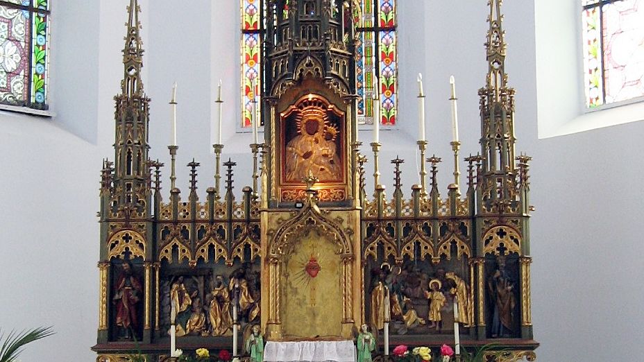 madona-neagra-cacica