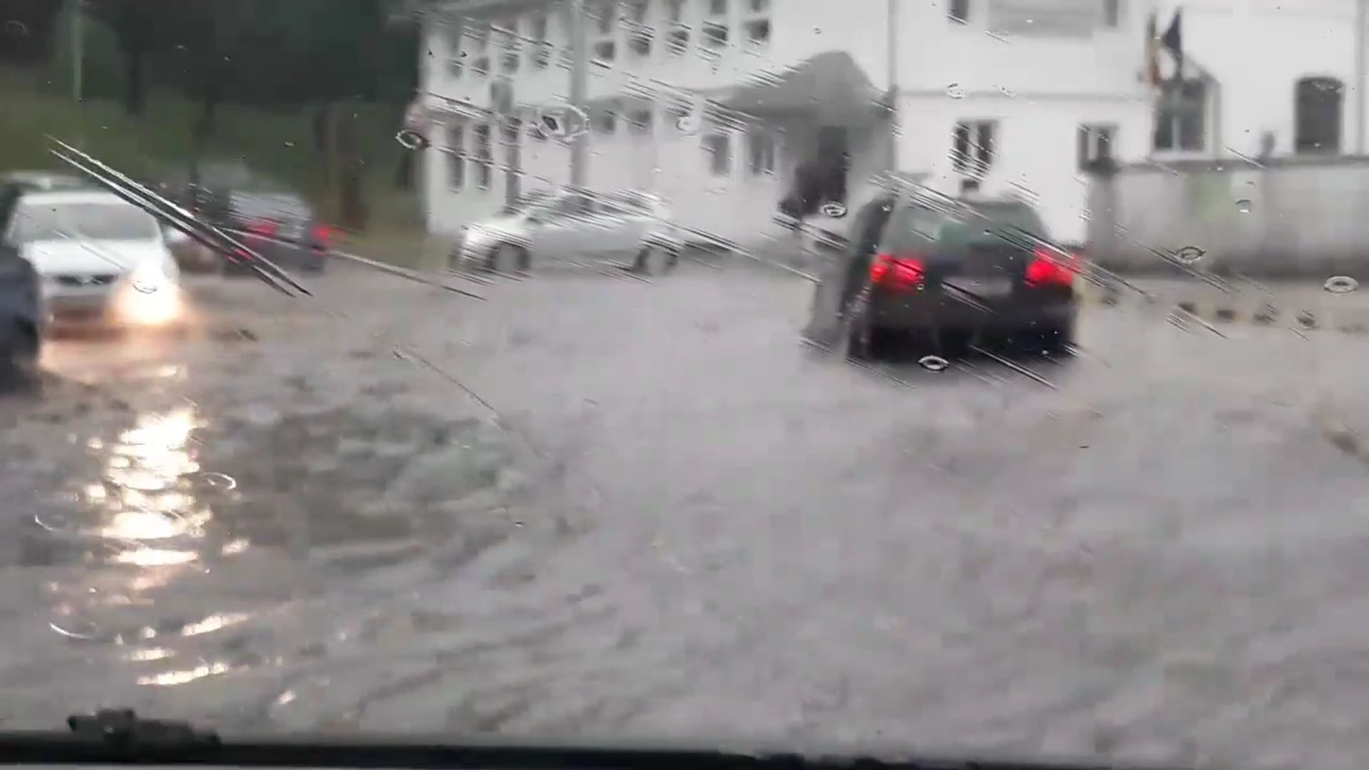 străzi inundate municipiul Suceava