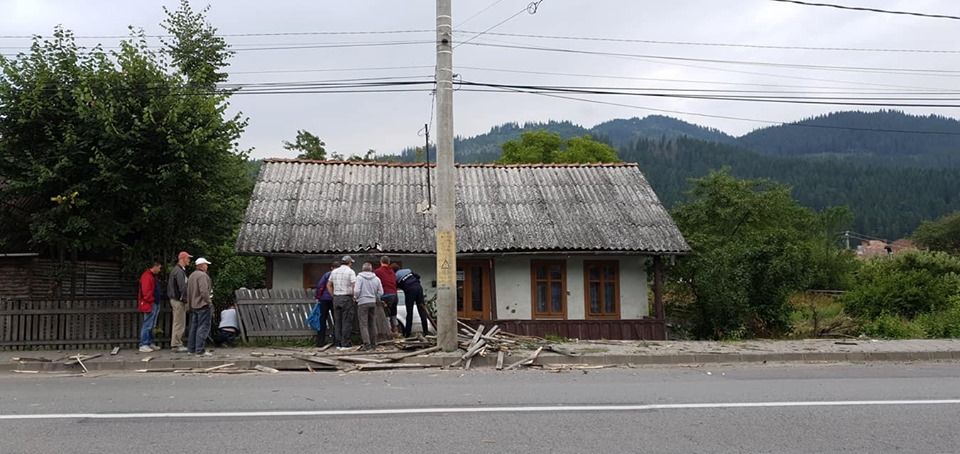 accident Câmpulung Moldovenesc, foto Cosmin Galbenus