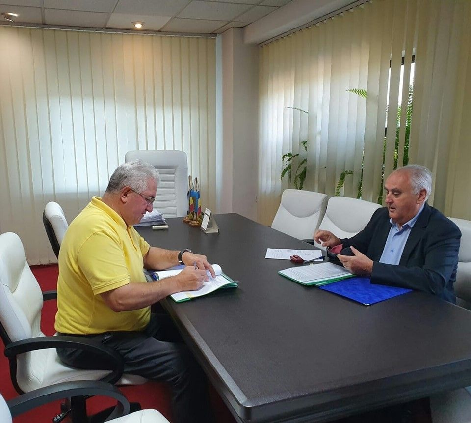 semnare contract realizare stație încărcare autobuze electrice