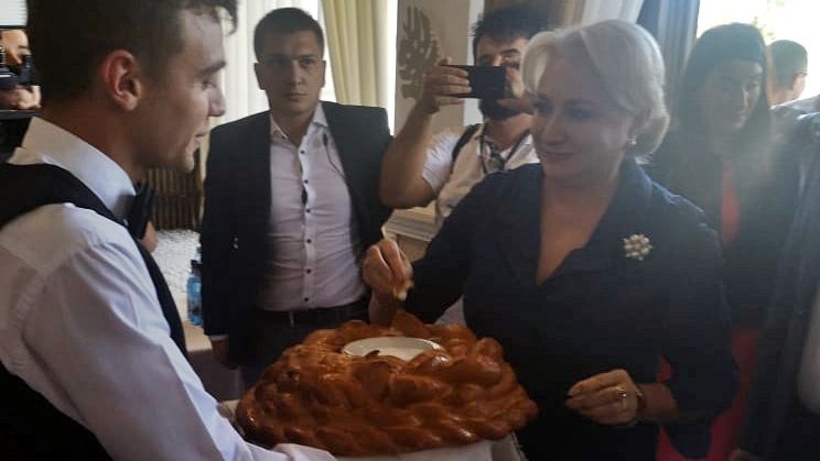 viorica-dancila-falticeni