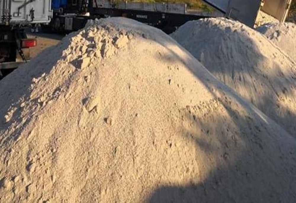 Pregătiri pentru deszăpezirea drumurilor județene din Suceava 