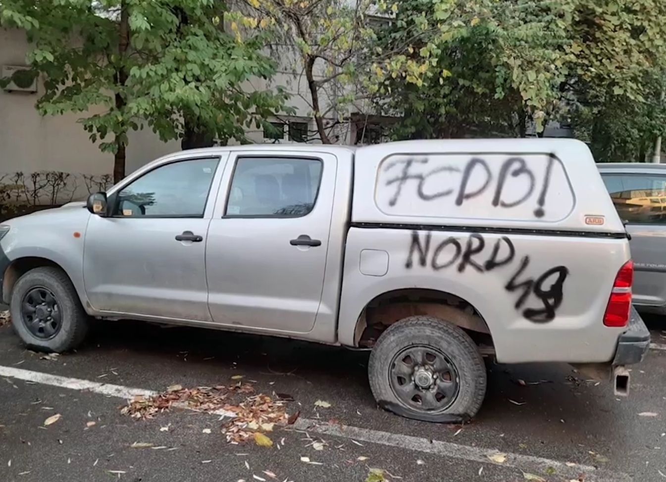 masina vandalizata Suceava