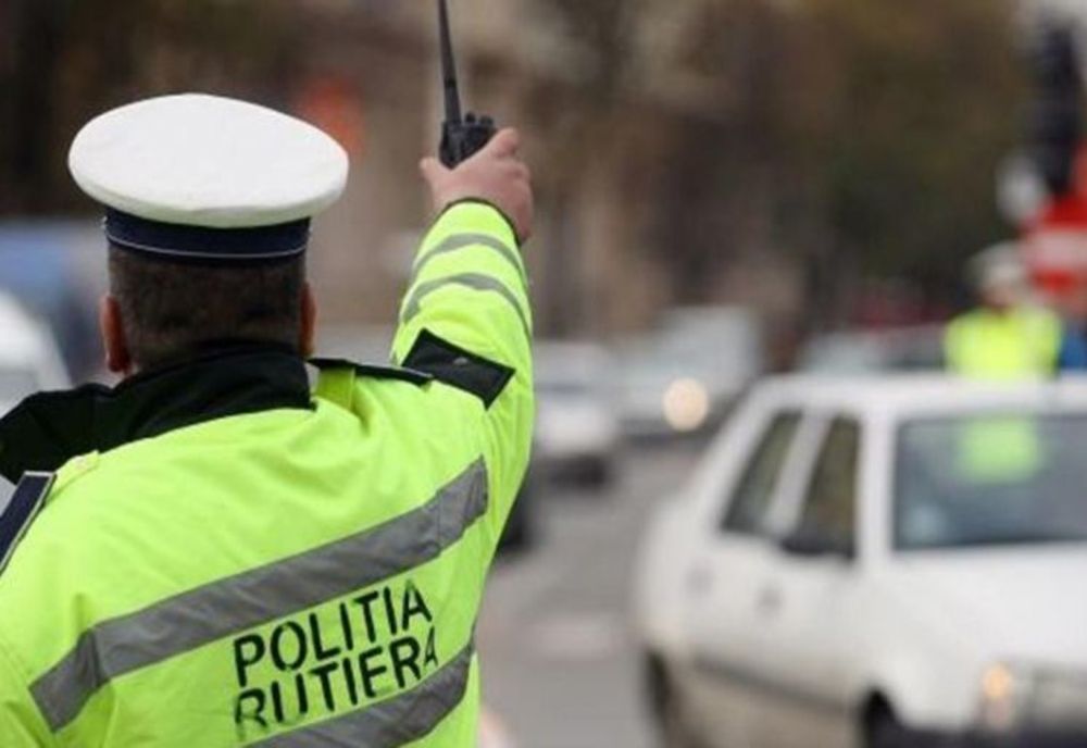 Peste 300 de sancțiuni contravenționale aplicate de polițiștii suceveni în primele două zile de Crăciun