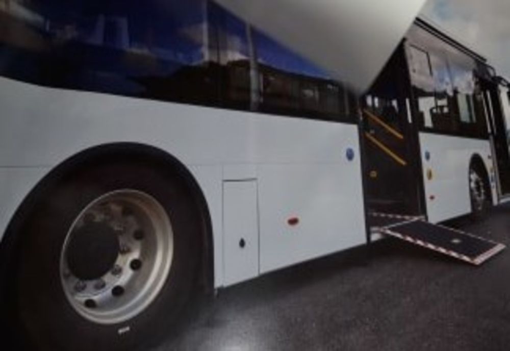 A fost semnat contractul pentru achiziția a 25 de autobuze electrice FOTO