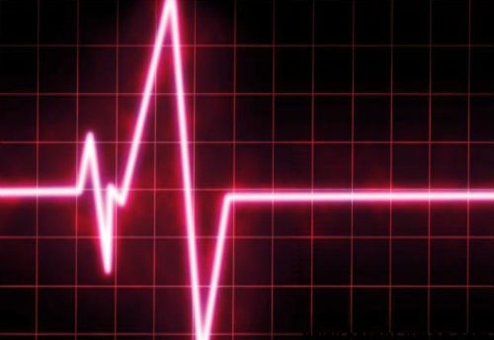 Mesajul copleșitor al unei tinere care și-a pierdut tatăl din cauza coronavirusului: "Tatăl meu era sănătos, însă tratamentul a fost mult prea agresiv pentru el. În miez de noapte, mă trezesc..., el ne privește și ne spune < Eu pierd lupta cu boala>”