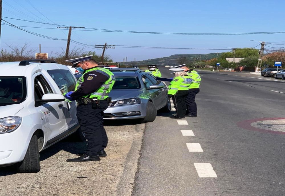 Peste o sută de sancțiuni contravenționale aplicate pentru nerespectarea măsurilor privind restricționarea circulației