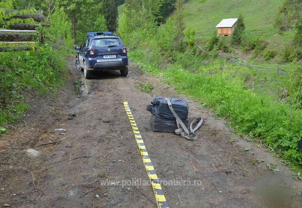 Aproximativ 11.000 de pachete cu țigări de contrabandă confiscate la Vicovu de Sus și Ulma FOTO