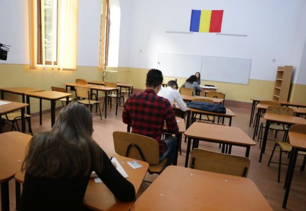 465 de elevi suceveni au absentat la proba de Limba română de la Evaluarea Națională