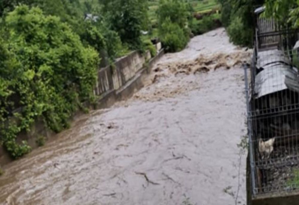 Pericol de inundații! Avertizările hidrologilor