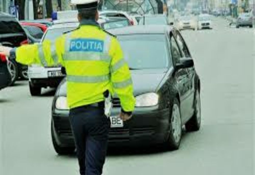 Amenzi în valoare de 295.655 lei aplicate de poliţiştii rutieri și zeci de permise suspendate 