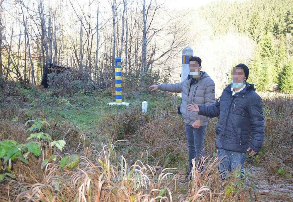 Doi cetățeni din Bangladesh opriți din drumul ilegal spre vestul Europei