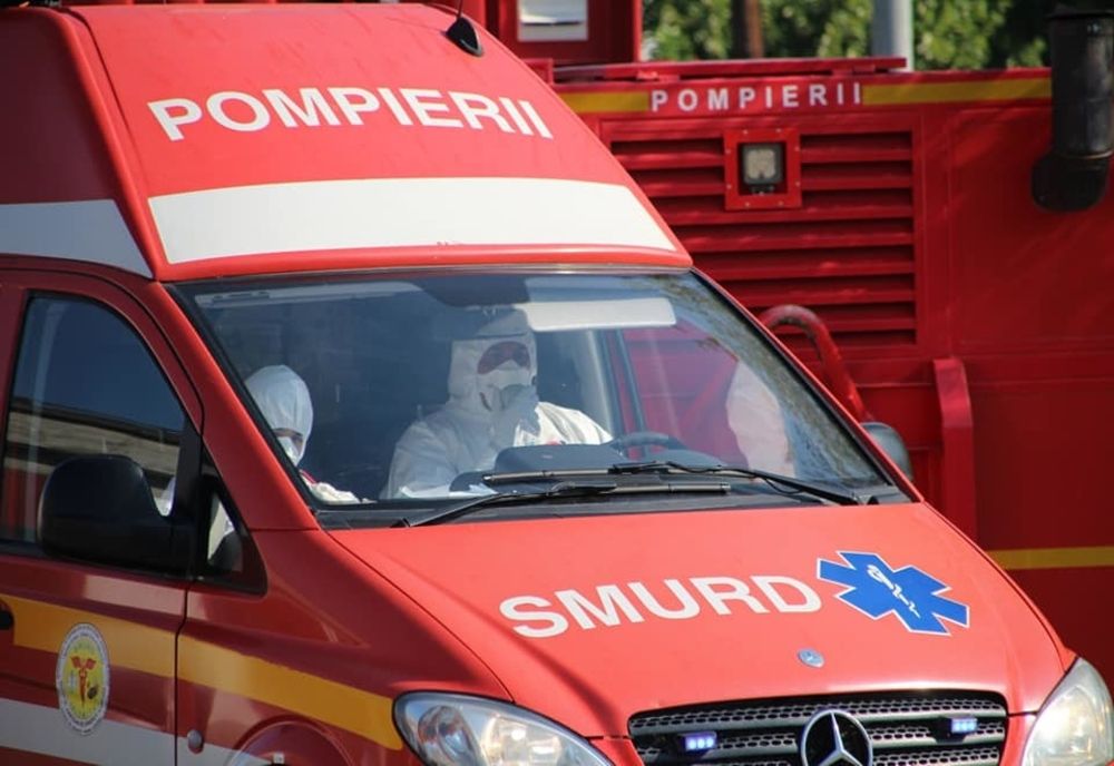 Accident într-o intersecție din Ipotești! Ambii șoferi au fost transportați la spital