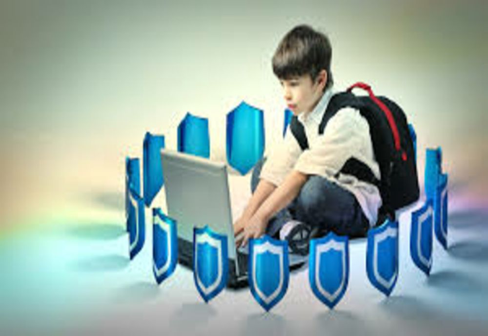 Ziua Internaţională a siguranţei pe internet: Sfaturi pentru protecția copiilor în mediul online