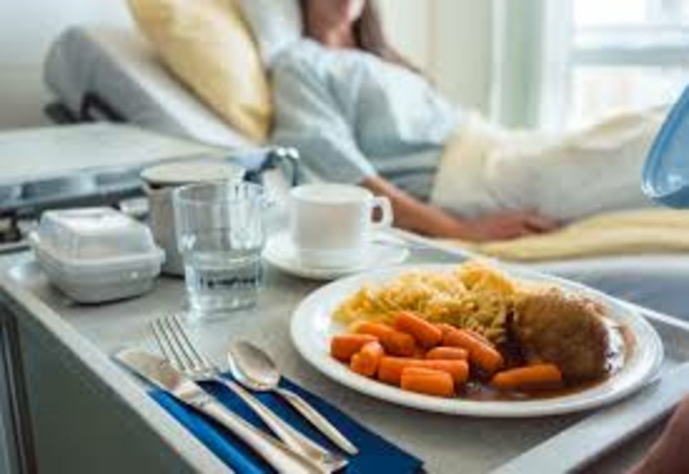 Iniţiativă legislativă pentru creşterea alocaţiei de hrană la 40 lei/pacient internat /zi în spitalele din România