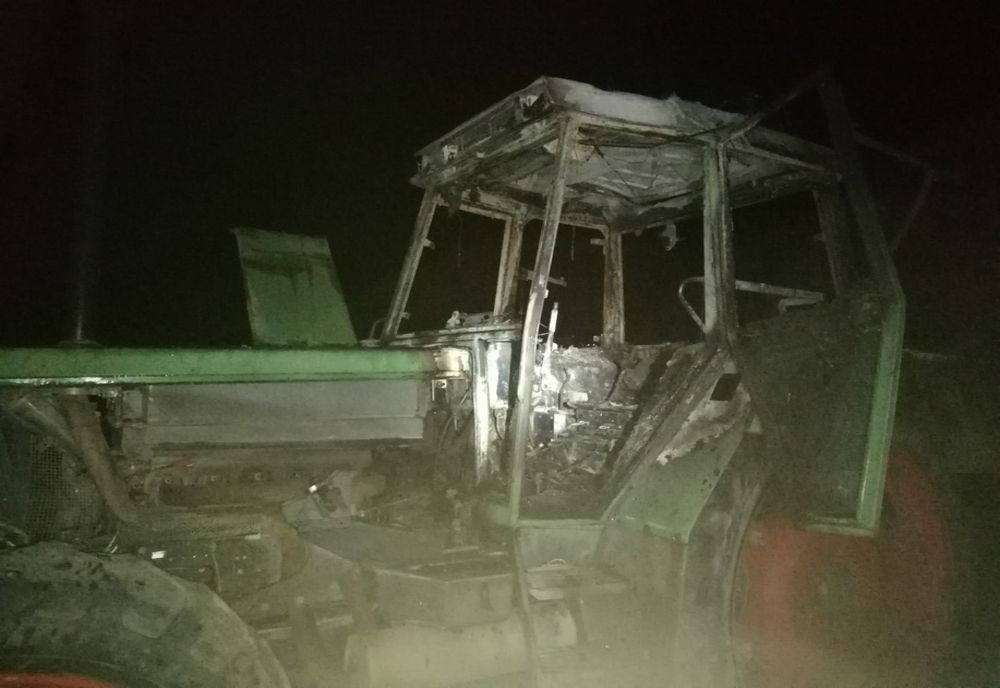 Incendiu la un agent economic din Liteni! Două persoane au avut nevoie de îngrijiri medicale