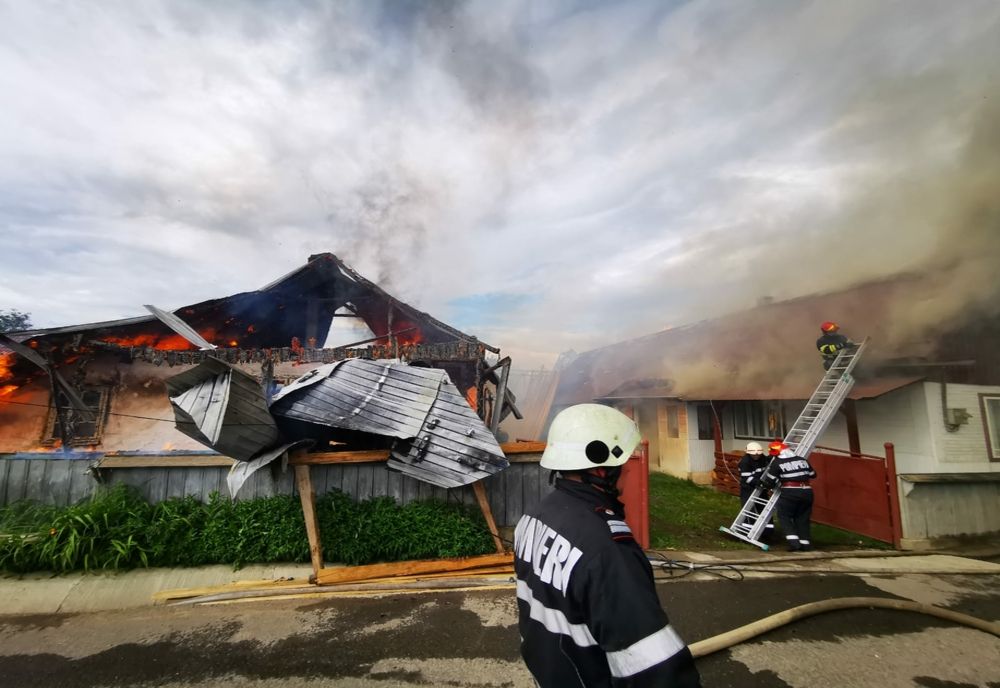 Incendiu puternic în Berchisesti