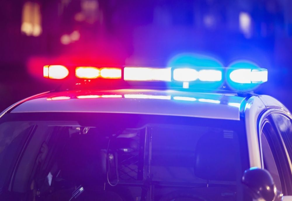 Ce a pățit un tânăr de 18 ani,  oprit în toiul nopții de polițiști