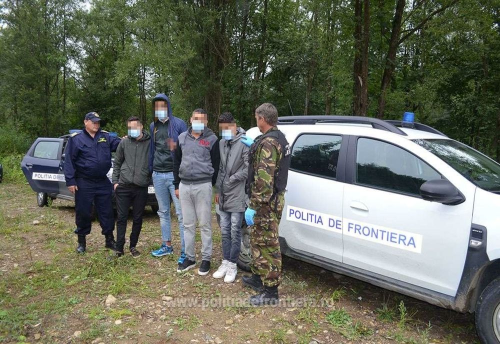 Trei cetăţeni din Algeria și unul din Yemen opriți la frontiera de nord a țării 