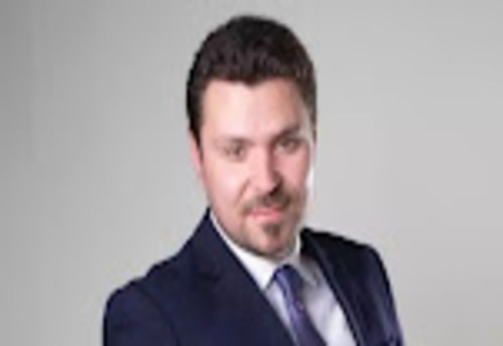 Primarul din Rădăuți explică de ce și-a editat pozele când s-a vaccinat anti-Covid