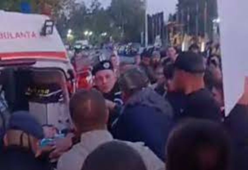 Amenzi de 6 500 de lei, aplicate de jandarmi protestatarilor din Rădăuți