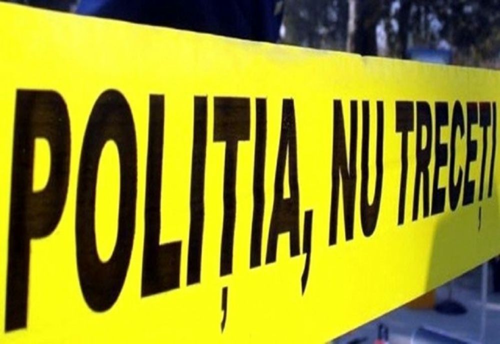 Descoperire MACABRĂ într-o localitate din județul Suceava: Bărbat găsit MORT în propria casă