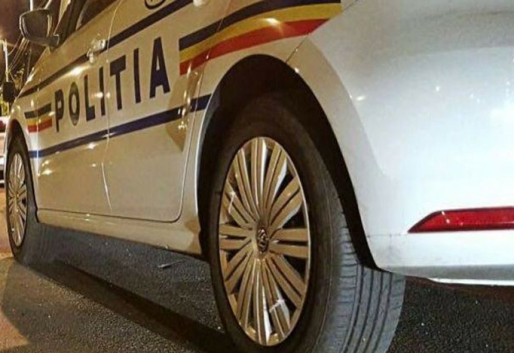 S-a urcat la volan, dar a uitat ca nu deține permis de conducere!