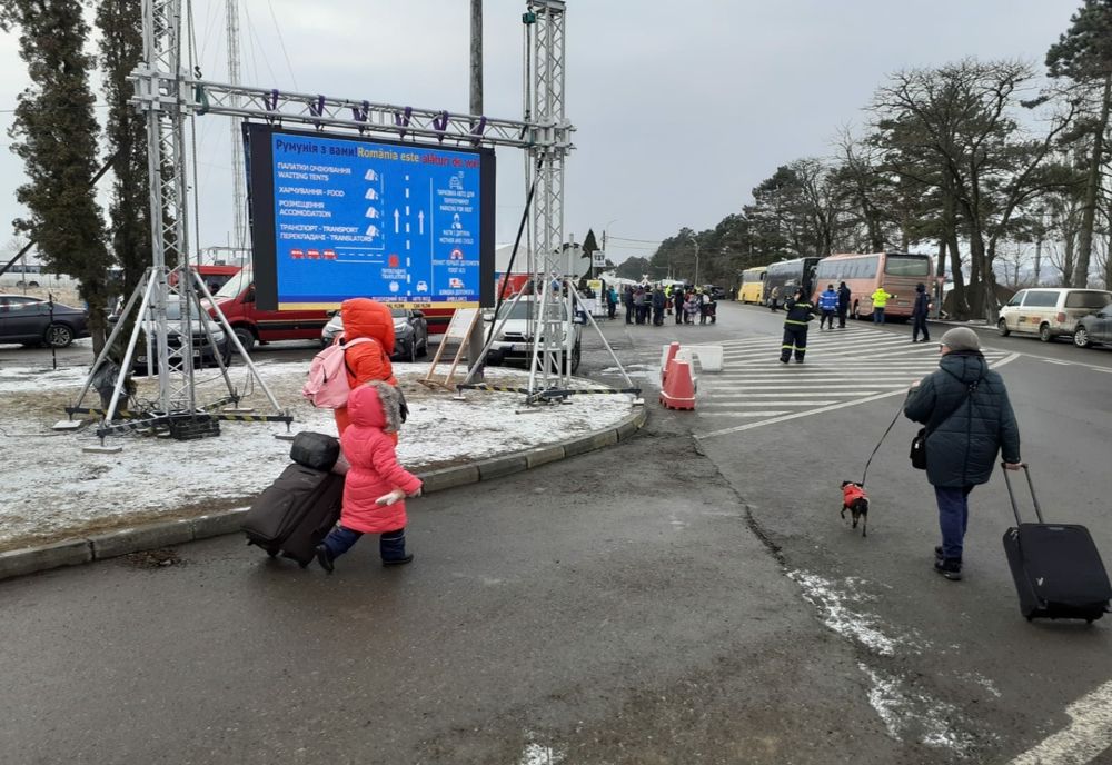 Două panouri electronice de informare au fost instalate în Vama Siret și Tabăra Mobilă Siret