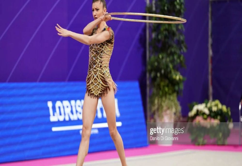 Annaliese Drăgan s-a calificat în finala de la cerc la Cupa Mondială