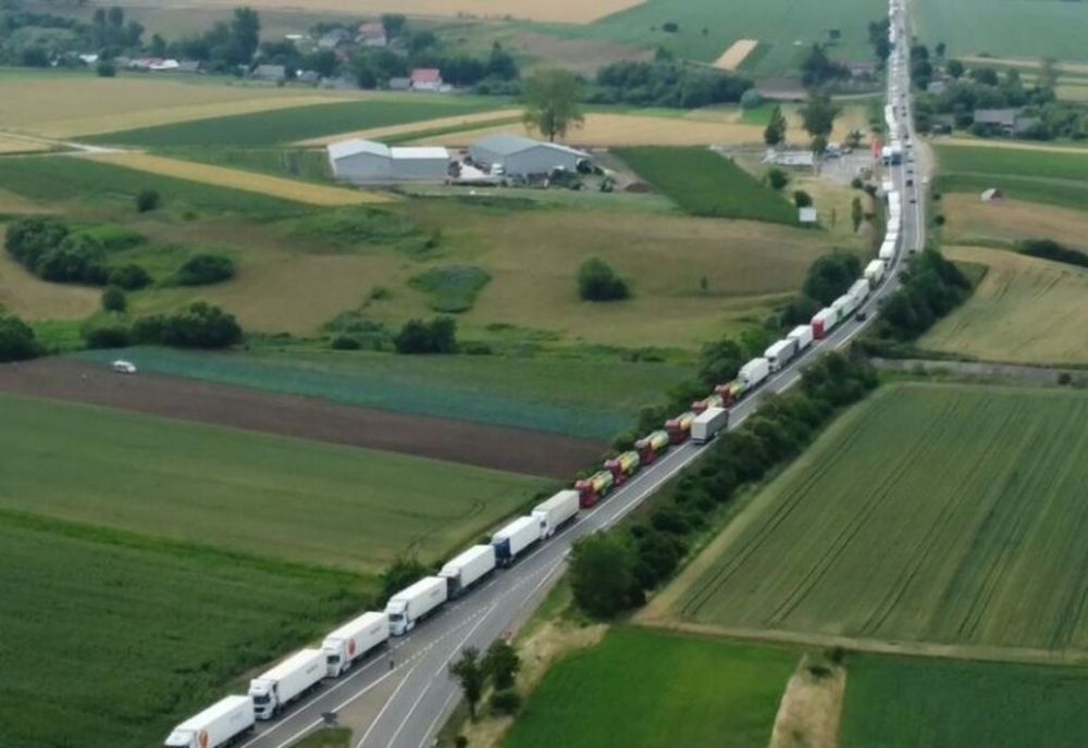 Pe DN 2, traficul va fi oprit partial