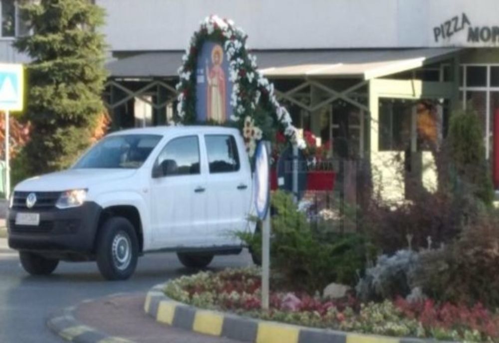 Moaștele Sfântului Ioan cel Nou, plimbate pe străzile din Suceava 