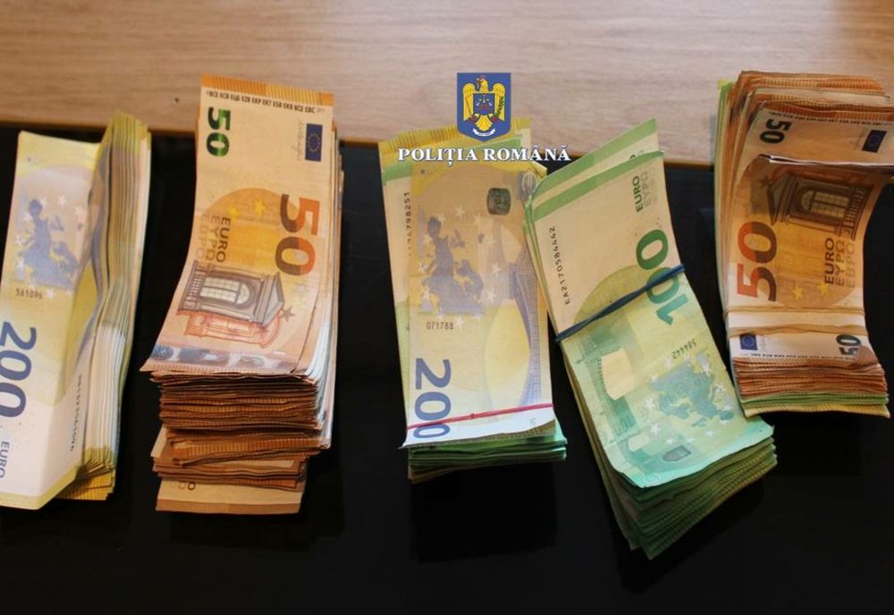 FOTO/ Grup infractional specializat în infracțiuni de furt, destructurat de polițiști