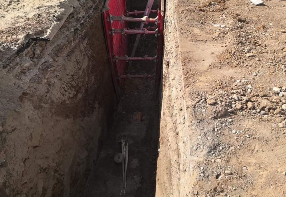 Peste 330 milioane euro investite în rețelele de drumuri și apă-canal