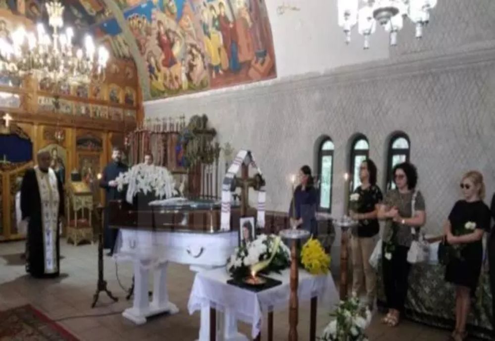 Românca ucisă de rechin în Egipt a fost adusă în țară. Lacrimi și durere la Suceava