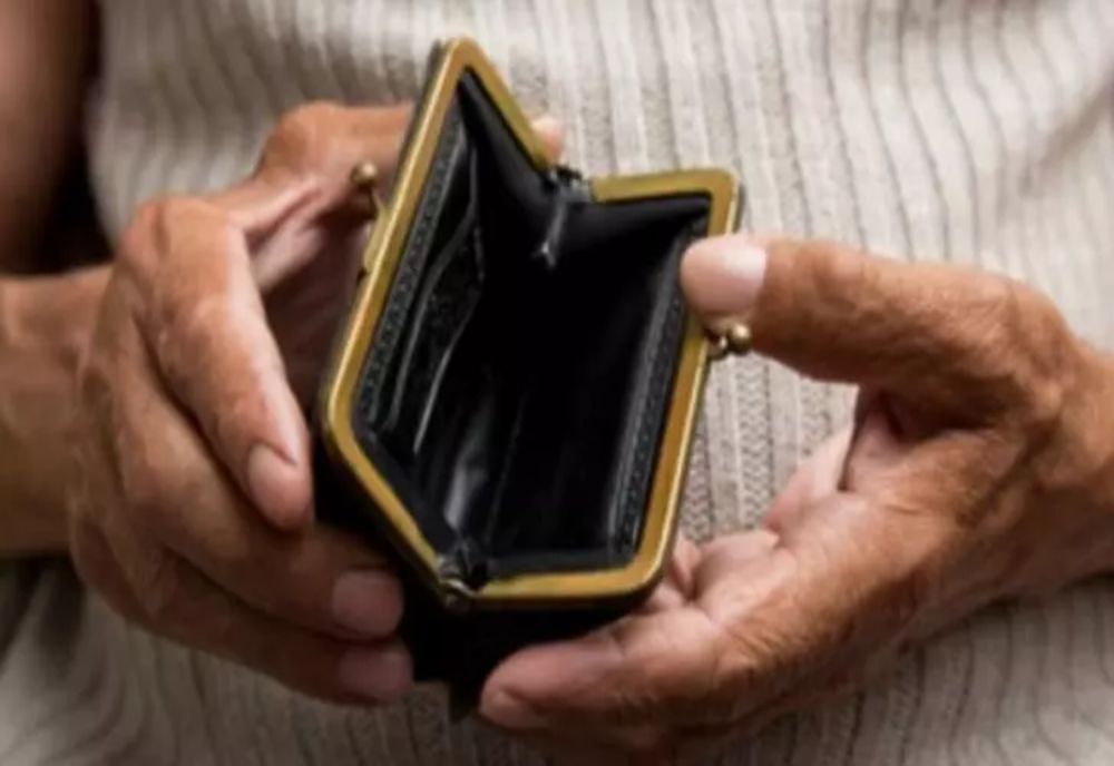 Sprijin pentru românii vulnerabili: 1.400 de lei pentru plata facturilor la energie și vouchere sociale de 250 de lei pe întreg anul 2023