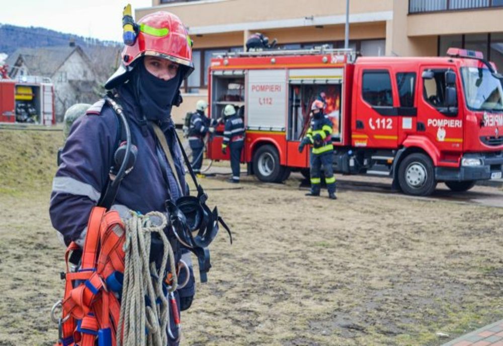 Poligonul pentru pregătirea personalului de intervenţie în situaţii de urgenţă va fi folosit de instituţii din România şi Ucraina