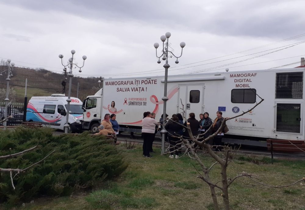 Unitatea mobilă de la IRO  Iași testează gratuit femeile din Suceava pentru cancer de col uterin
