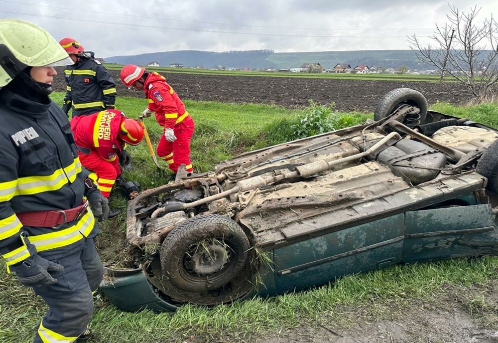 Accident pe un drum din Suceava! O femeie a ajuns la spital