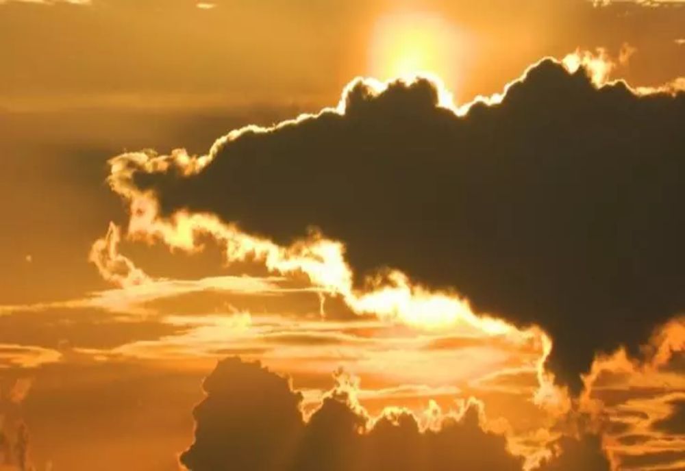  ANM A EMIS AVERTIZĂRI DE CANICULĂ ȘI DISCONFORT TERMIC ACCENTUAT. TEMPERATURI DE 38 DE GRADE CELSIUS