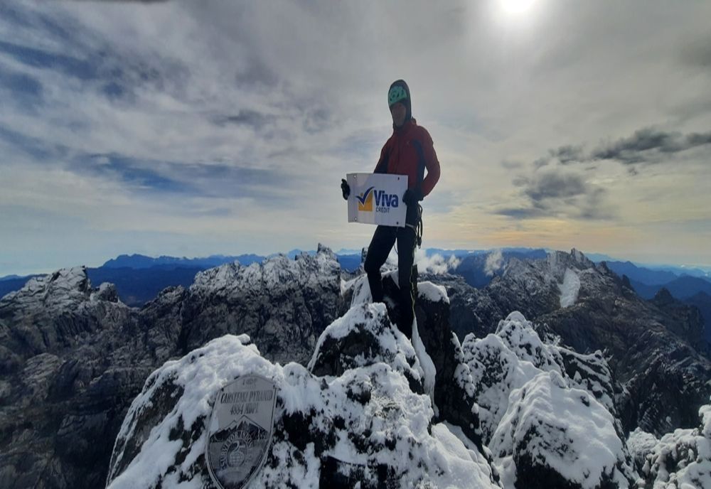 ALPINISTUL ROMÂN TEOFIL VLAD A URCAT CELE MAI ÎNALTE VÂRFURI DE PE FIECARE CONTINENT ȘI A FINALIZAT CU SUCCES CIRCUITIL SEVEN SUMMITS